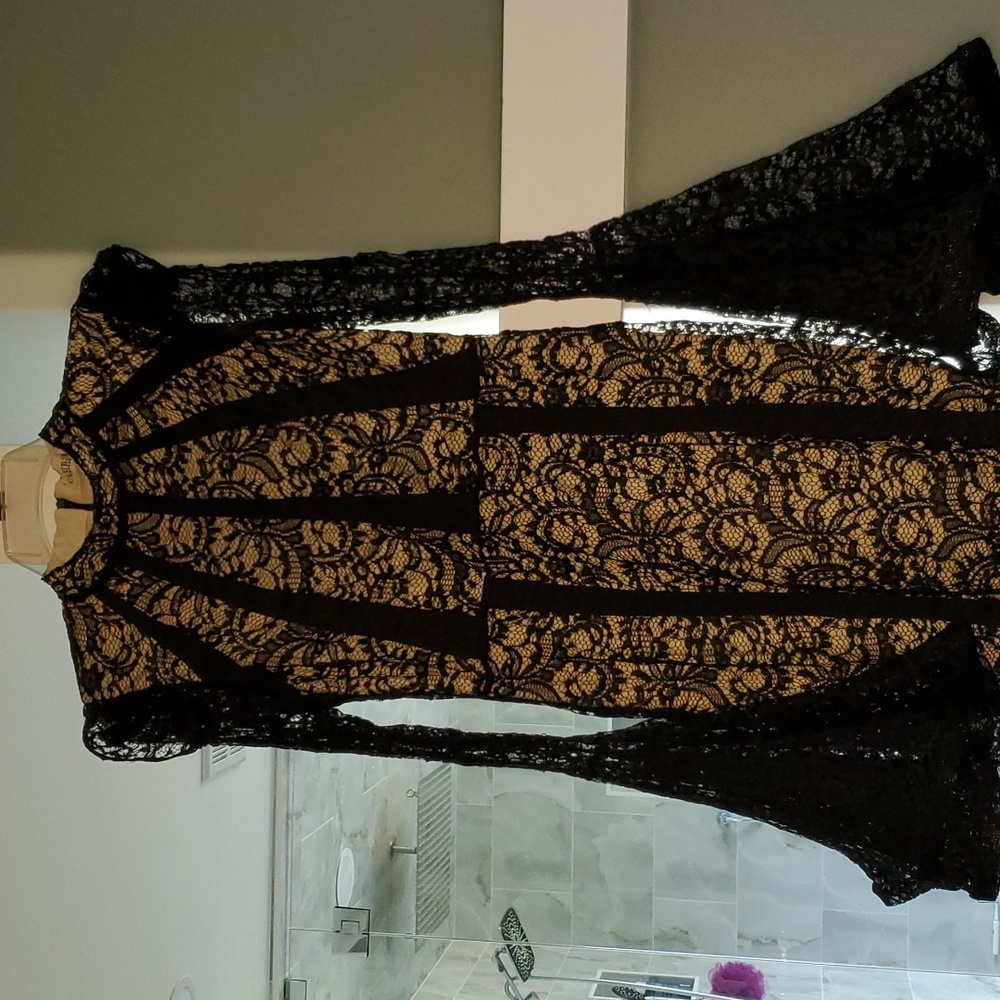 Lace mini dress